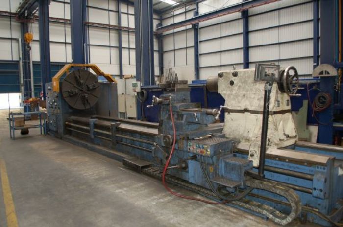 Tornio Universal ECHEA B 800 visualisados HEIDENHAIN en 2 ejes